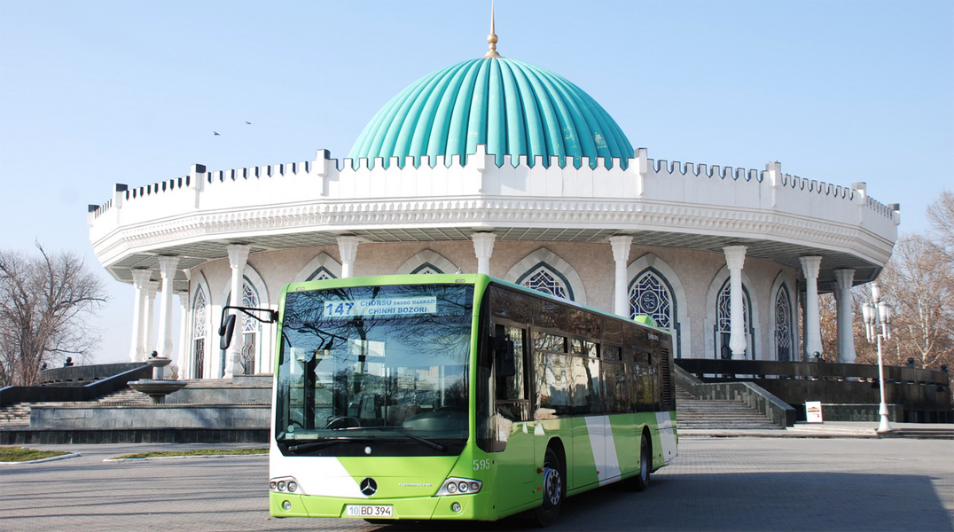 В общественном транспорте Ташкента внедрят  бесконтактную систему оплаты