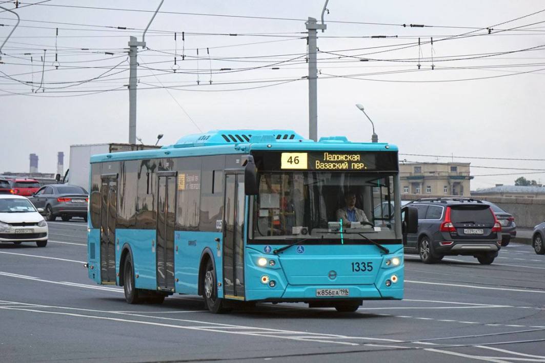 В Санкт-Петербурге можно будет оплатить проезд в транспорте с помощью QR-кода